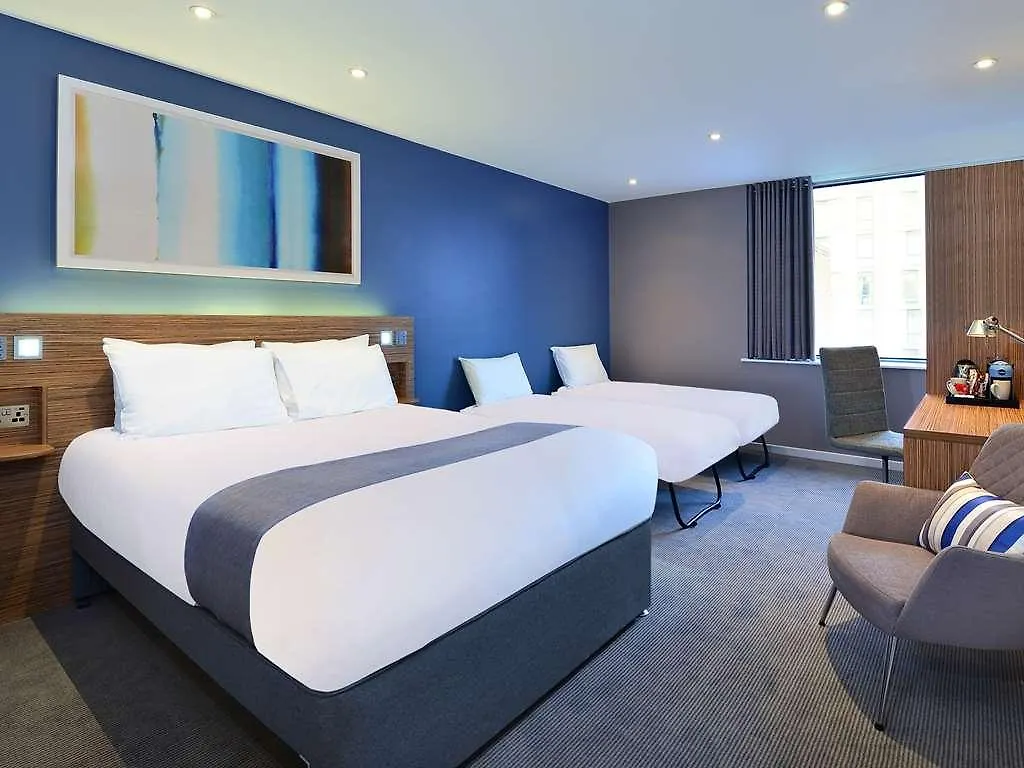 Travelodge London City Airport Hotel