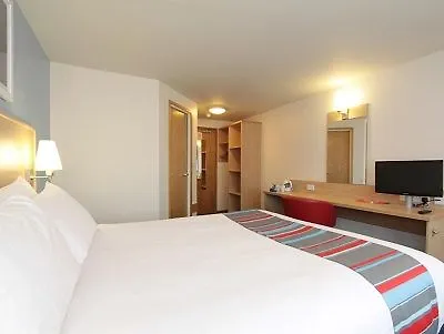 Travelodge London City Airport Hotel