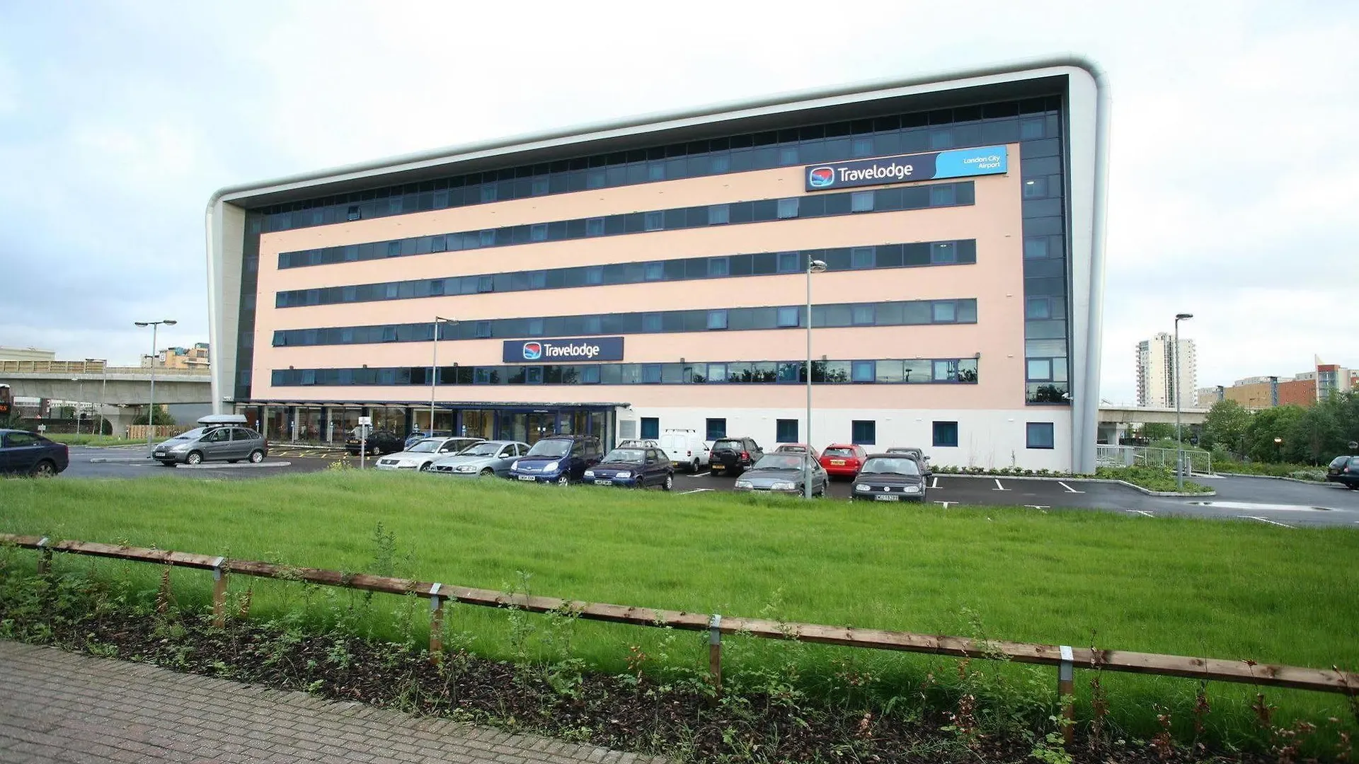 Travelodge London City Airport